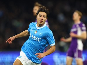 Napoli Vs Fiorentina: Partenopei Sikat La Viola 2-1