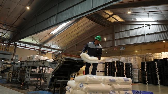 Perkuat Hilirisasi Petrokimia, Polytama Andalkan Kilang Pertamina