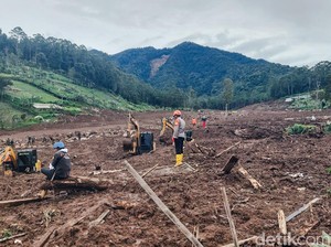 10 Korban Longsor Cisarua Masih Dicari, 53 Body Pack Teridentifikasi