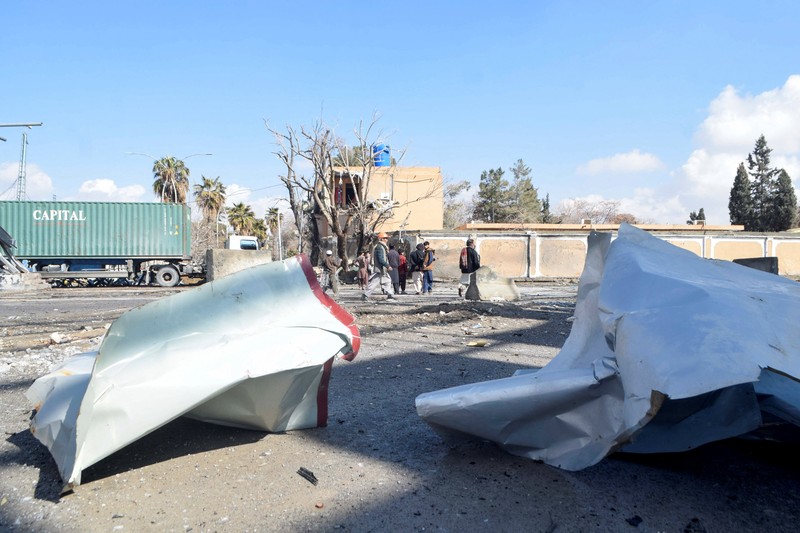Suasana lokasi kejadian, setelah serangan militan, di Quetta, Pakistan, Minggu (1/2/2026). (REUTERS/Stringer)