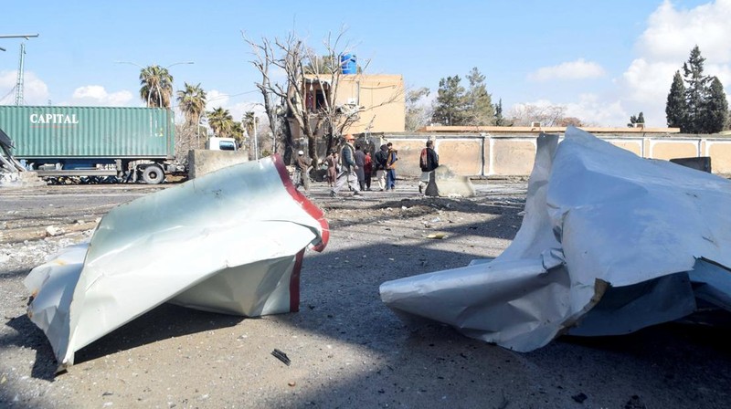 Suasana lokasi kejadian, setelah serangan militan, di Quetta, Pakistan, Minggu (1/2/2026). (REUTERS/Stringer)