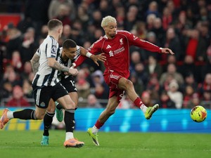 Newcastle Kehilangan Para Bintang, Liverpool Diunggulkan