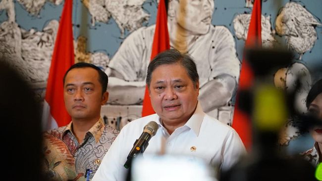 Airlangga Bilang IHSG Lesu Sebab Investor FOMO