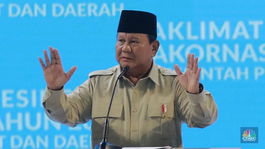 Presiden Prabowo dalam acara Rapat Koordinasi Nasional (Rakornas) Pemerintah Pusat dan Daerah Tahun 2026 di Sentul International Convention Center (SICC), Kabupaten Bogor, Jawa Barat, Senin (2/2/2026). (CNBC Indonesia/Muhammad Sabki)