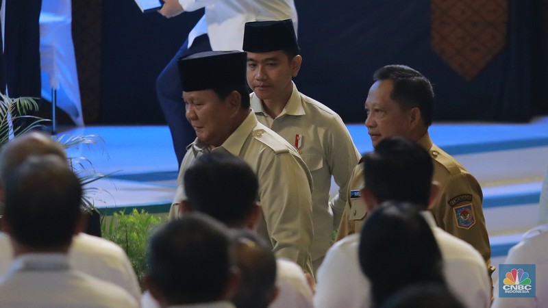 Presiden Prabowo dalam acara Rapat Koordinasi Nasional (Rakornas) Pemerintah Pusat dan Daerah Tahun 2026 di Sentul International Convention Center (SICC), Kabupaten Bogor, Jawa Barat, Senin (2/2/2026). (CNBC Indonesia/Muhammad Sabki)