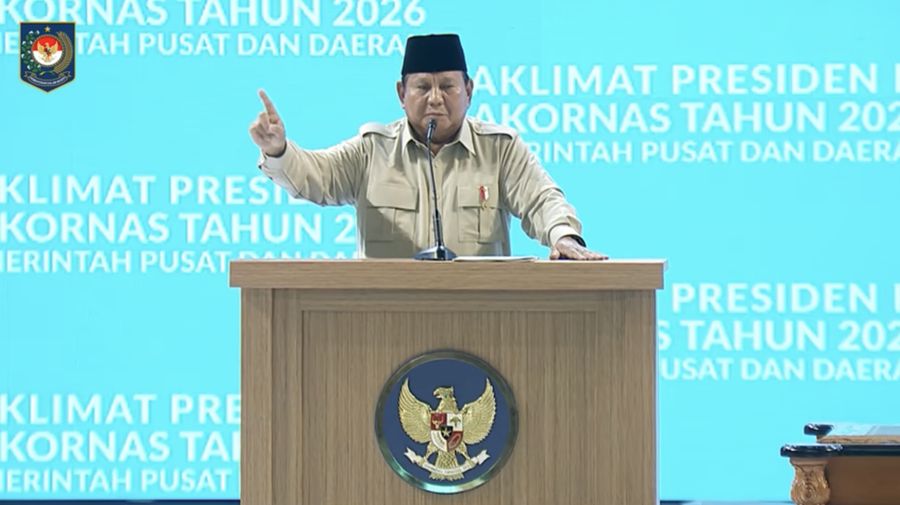 Presiden Prabowo Subianto saat menyampaikan paparan dalam Rakornas Pemerintah Pusat dan Daerah Tahun 2026, Sentul, Senin (2/2/2026). (Tangkapan Layar Youtube/Kemendag RI)