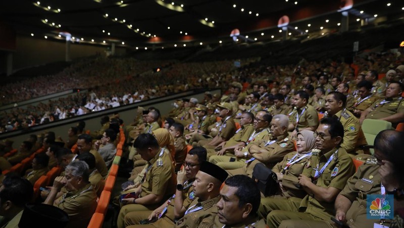 Presiden Prabowo dalam acara Rapat Koordinasi Nasional (Rakornas) Pemerintah Pusat dan Daerah Tahun 2026 di Sentul International Convention Center (SICC), Kabupaten Bogor, Jawa Barat, Senin (2/2/2026). (CNBC Indonesia/Muhammad Sabki)
