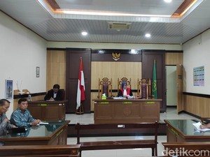 PN Gresik Tolak Pra-Pradilan 2 Tersangka Aplikasi Matel