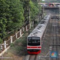 Jalur KRL di RI Makin Banyak, Ada di Karawang, Bandung Sampai Surabaya