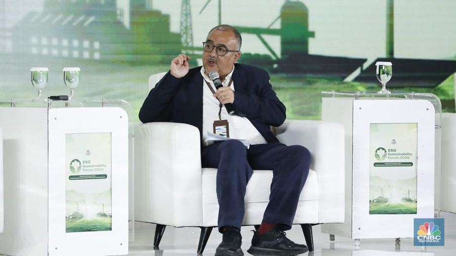 Utusan Khusus Presiden Bidang Iklim dan Energi, Hashim S. Djojohadikusumo menyampaikan sambutan dalam acara ESG Sutainability Forum 2026 di Jakarta, Selasa (3/2/2026). (CNBC Indonesia Tri Susilo)