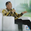 Ketua Komisi XII DPR RI, Bambang Patijaya menyampaikan pemaparan dalam acara ESG Sutainability Forum 2026 di Jakarta, Selasa (3/2/2026). (CNBC Indonesia Tri Susilo)