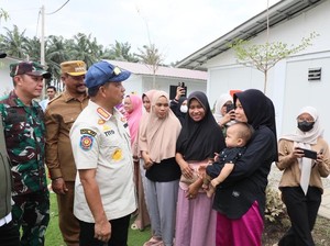 Tito Tinjau Huntara di Aceh Tamiang, Pastikan Pengungsi Hidup Layak
