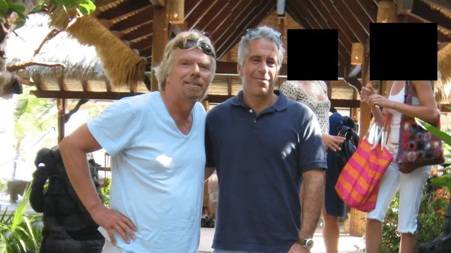 Bukti foto yang dirilis Departemen Kehakiman AS menunjukkan mantan presiden Bill Clinton hingga Michael Jackson bagian dari social circle penjahat seks Jeffrey Epstein. (via REUTERS/U.S. Justice Department)