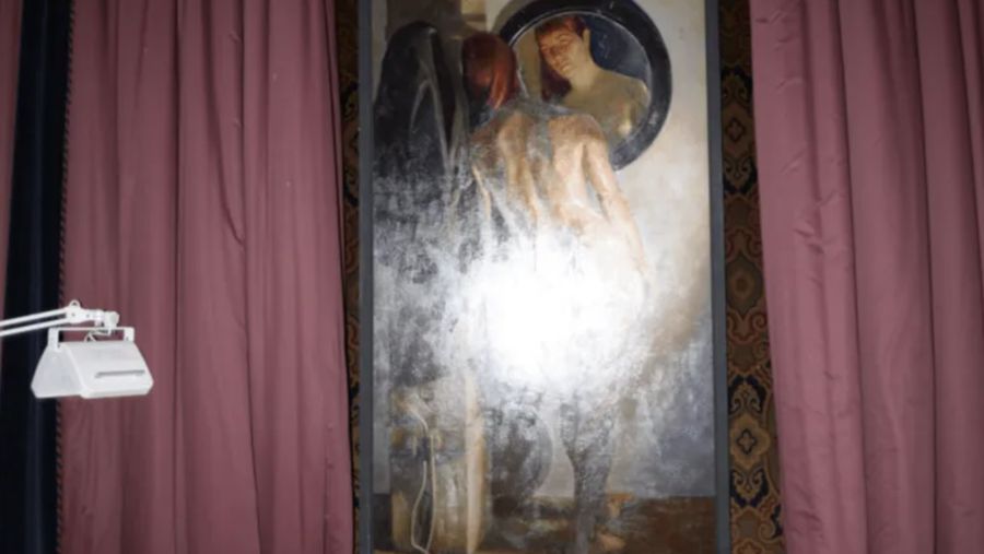 Sejumlah lukisan wanita telanjang terpajang dalam rumah Epstein. (Dok.