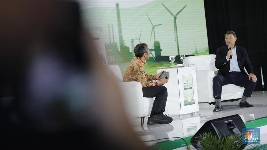 Sesi dialog dengan Utusan Khusus Presiden Bidang Iklim dan Energi, Hashim S. Djojohadikusumo menyampaikan sambutan dalam acara ESG Sutainability Forum 2026 di Jakarta, Selasa (3/2/2026). (CNBC Indonesia Tri Susilo)
