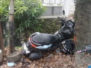 Ibu di Medan Tewas usai Tabrak Pohon Saat Antar Anak ke Sekolah