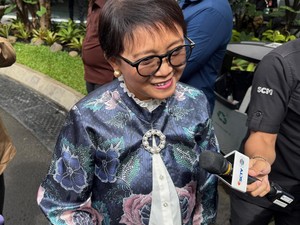 Diundang Prabowo, Eks Menlu Marty Natalegawa-Retno Marsudi Tiba di Istana