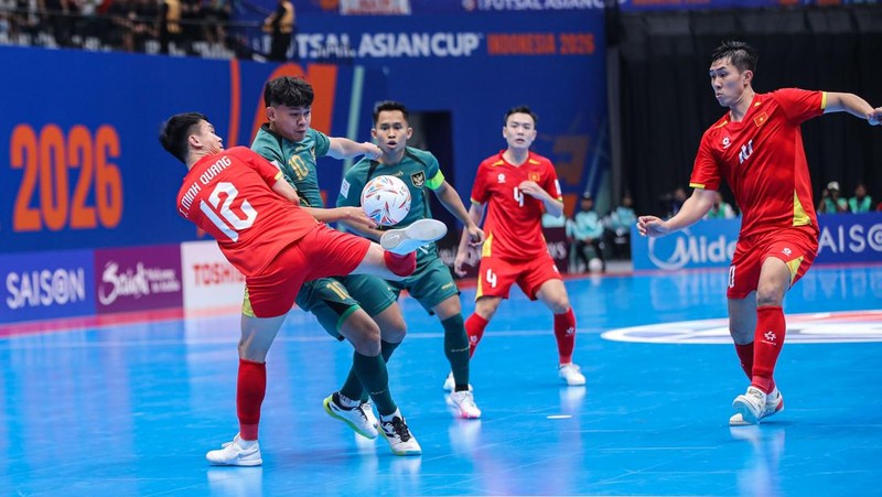 Indonesia memastikan tiket semifinal Piala Asia Futsal 2026 usai menaklukkan Vietnam dengan skor tipis 3-2 pada laga perempatfinal. Pertandingan Indonesia vs Vietnam digelar di Indonesia Arena, Jakarta, Selasa (3/2/2026) malam WIB. (Dok. Detikcom/Rifkianto Nugroho)