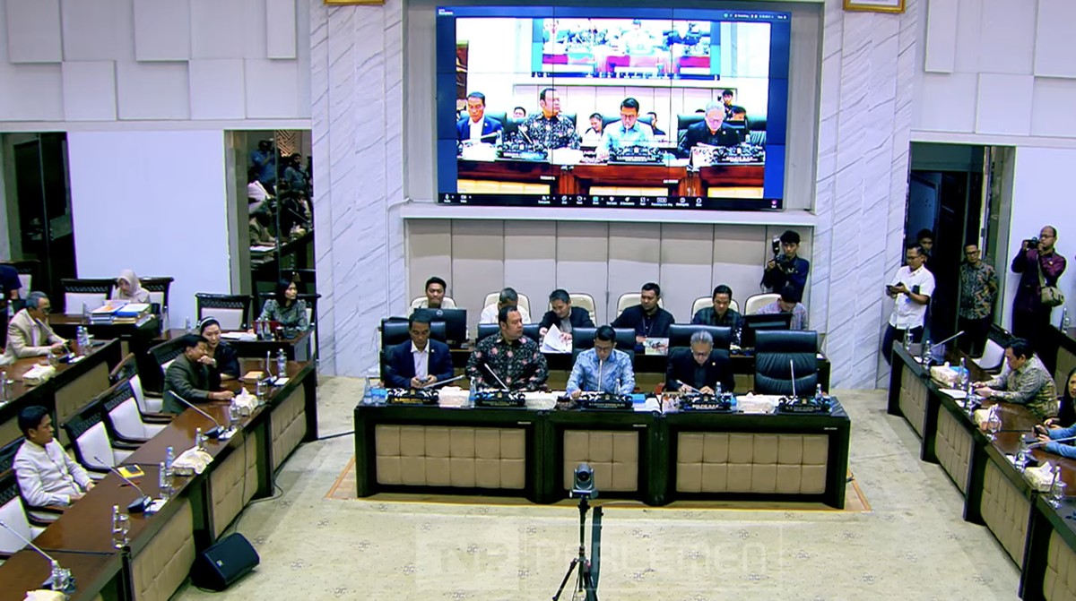 Asumsi Makro RAPBN 2027 Disepakati: Rupiah Rp17.500, Defisit 2,4%