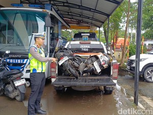 3 Pelajar di Pangkep Tabrakan Motor Saat Berangkat Sekolah, 1 Tewas