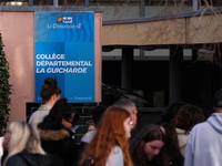 Geger Guru Ditikam Murid saat KBM Sekolah, Pelaku Baru 14 Tahun