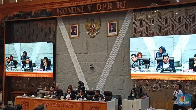 DPR Panggil Menteri PU ke Senayan Hari Ini, Ada Apa?
