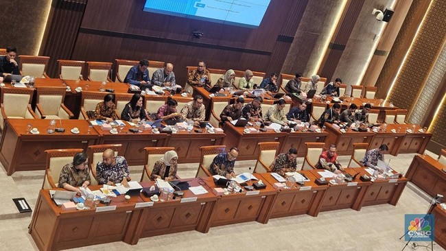 DPR Kebut Undang-Undang Ojol, Aturan Data Pribadi Mau Direvisi