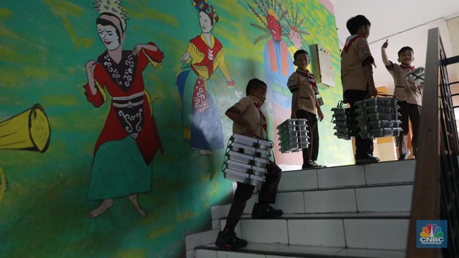 492 Dapur MBG di Sumatra Disetop Sementara Gegara Ini