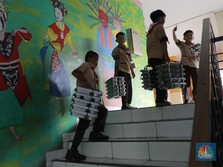 Foto: Ilustrasi siswa sekolah dasar. (CNBC Indonesia/Muhammad Sabki)