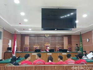 Eks Pegawai KSOP Batam Divonis 2 Tahun Penjara Kasus Penyelundupan Vape