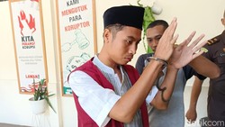 Pelecehan Seksual Sesama Jenis, Eks Dosen di Mataram Divonis 6 Tahun Penjara!