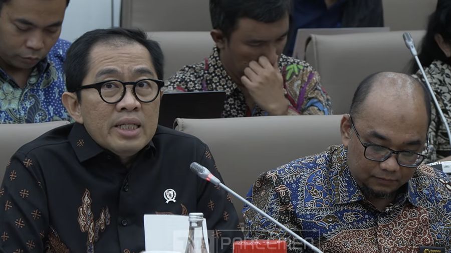 Wamenperin Faisol Riza saat hadri dalam Rapat Kerja bersama Komisi VI DPR RI, Rabu (4/2/2026). (Tangkapan Layar Youtube/DPR RI)