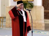 Resmi! Prabowo Lantik Adies Kadir Jadi Hakim MK