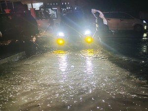 Banjir Rendam Permukiman dan Jalinsum di OKU