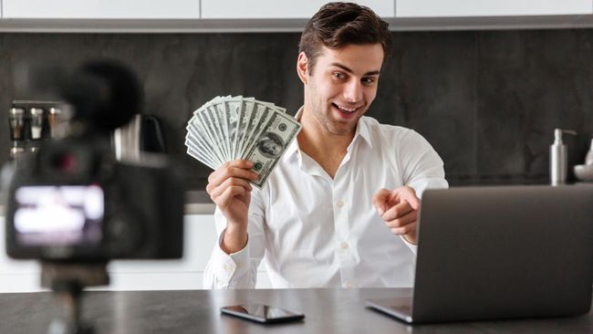 Cara Atur Keuangan Freelancer per Siklus Proyek, Bukan Gaji Bulanan