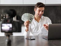 Cara Atur Keuangan Freelancer per Siklus Proyek, Bukan Gaji Bulanan