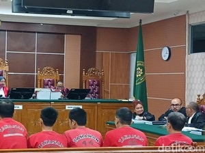 4 WNI-2 WN Thailand Penyelundup 2 Ton Sabu ke Kepri Dituntut Hukuman Mati