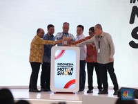 Mobil Listrik BEV Tendang LCGC-Penjualan Anjlok, Fenomena Musiman RI?