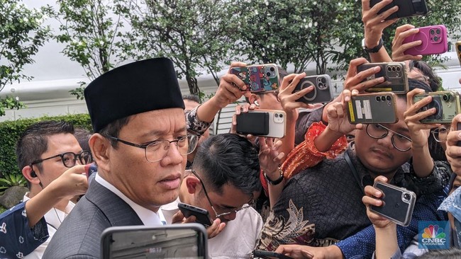 Guru Gugat UU APBN 2026 Akibat MBG, Begini Respons Purbaya
