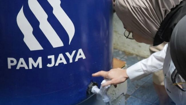 Mengalirkan Keberlanjutan: PAM JAYA dan Pertaruhan Air Bersih Ibu Kota