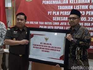 PLN Kembalikan Rp 7,3 M Kelebihan Bayar Tagihan PJU Pemkab Batang