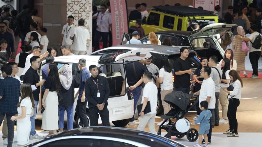 Menteri Perindustrian, Agus Gumiwang Kartasasmita saat menghadiri pembukaan Indonesia Internasional Motor Show IIMS 2026 di Ji-Expo Kemayoran, Kamis (5/2/2026). (Dok. Istimewa)