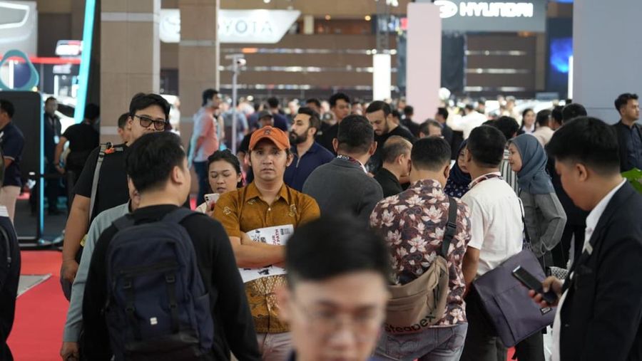 Menteri Perindustrian, Agus Gumiwang Kartasasmita saat menghadiri pembukaan Indonesia Internasional Motor Show IIMS 2026 di Ji-Expo Kemayoran, Kamis (5/2/2026). (Dok. Istimewa)