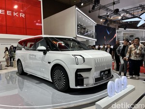 Geely Bawa MPV Premium Zeekr Pesaing Alphard, Harga Rp 1,6 Miliar
