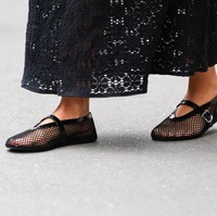 Flat Shoes Kotor Kena Lumpur? Ini Sepatu yang Bisa Dicuci di Mesin Cuci 