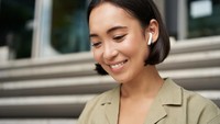 Suara Bising Masih Masuk? Begini Cara Pilih Ear Tips yang Pas
