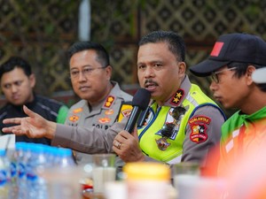 Perkuat Silaturahmi, Kakorlantas Polri Sapa Komunitas Ojol di Kota Batu