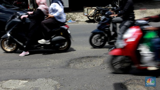 Awas Neraka Jalan Rusak-Berlubang, Pengelola Bisa Diseret ke Penjara