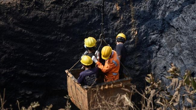 Potret Ledakan di "Lubang Tikus" Tambang Batu Bara, 18 Orang Tewas