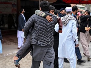 Ledakan di Masjid Pakistan Didalangi Pengebom Bunuh Diri, 15 Orang Tewas